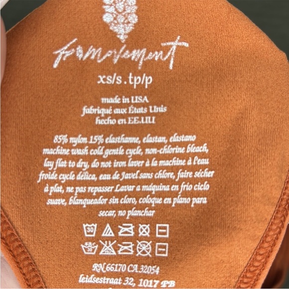 NWT FREE PEOPLE Don't Be Square Double Layer Crop Terracotta XS/S - Picture 6 of 7